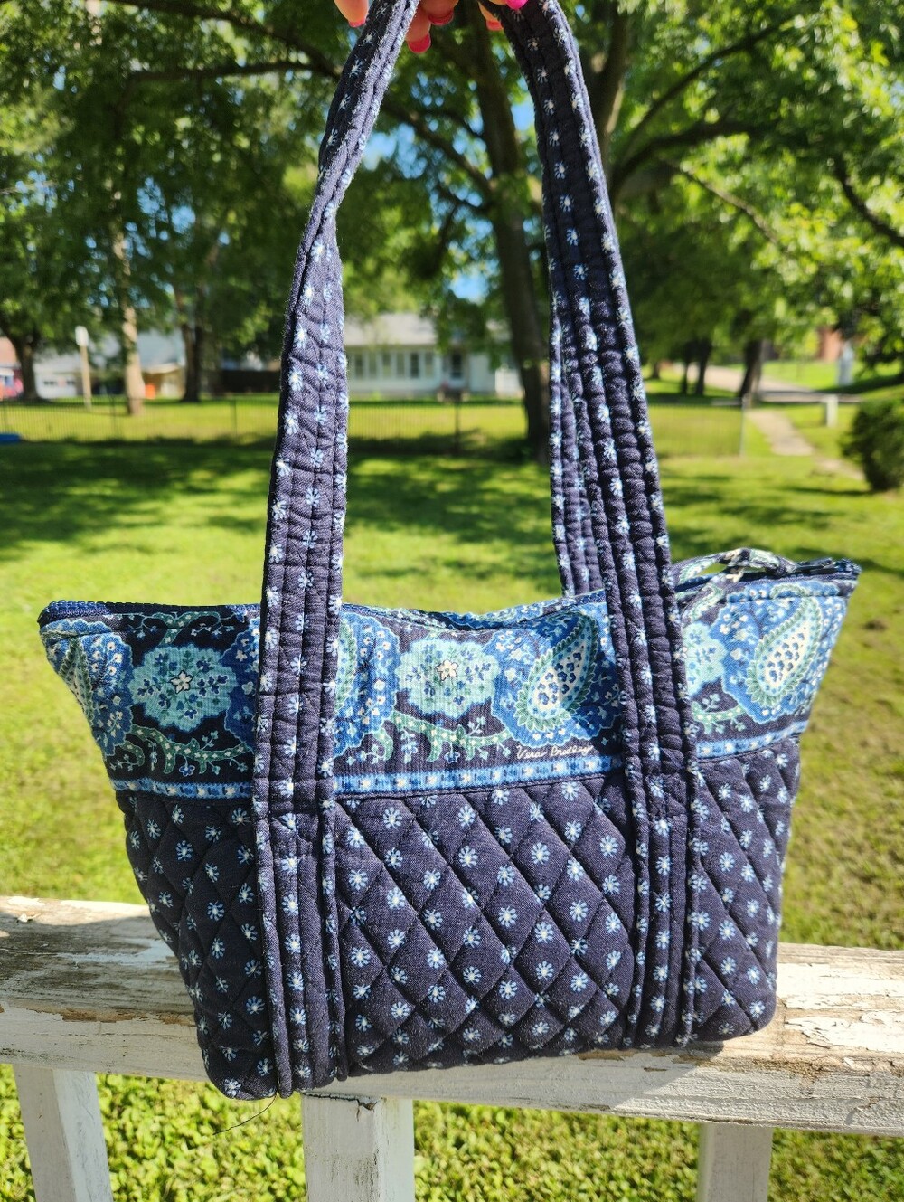 Vera Bradley Tote Bag in the retired Seaport Navy Quilted pattern. - Picture 4 of 13